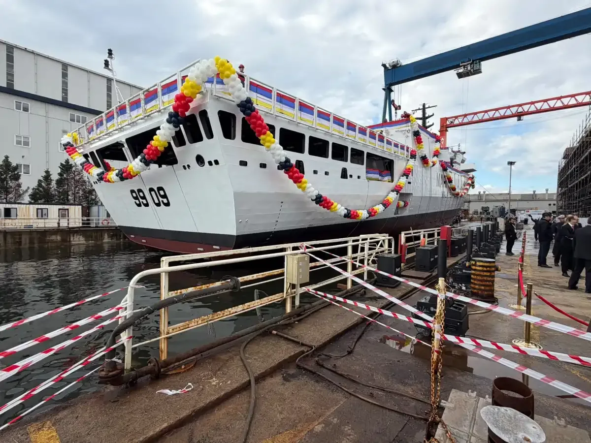 Malezya için üretilen ilk askeri gemi DESAN tarafından denize indirildi