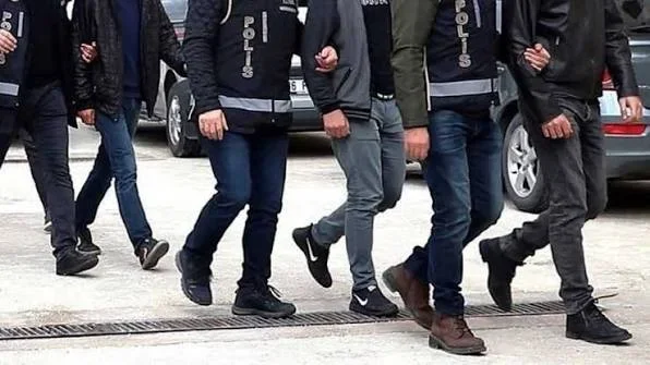 Bolu Belediyesi'ne operasyon: 4 kişi gözaltına alındı